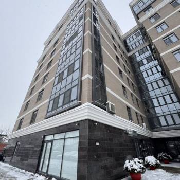 Продается 3-х комнатная квартира, 134 м²