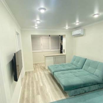 Продается Многокомнатная квартира, 67 м²