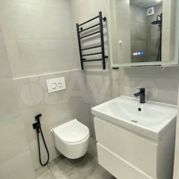 Продается Многокомнатная квартира, 67 м²