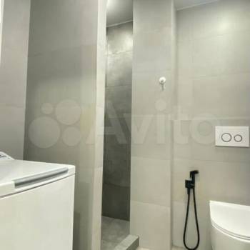 Продается Многокомнатная квартира, 67 м²