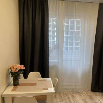 Сдается 1-комнатная квартира, 43 м²