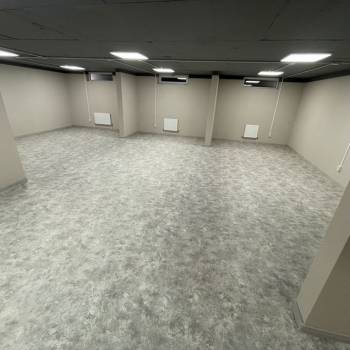 Сдается Нежилое помещение, 128 м²