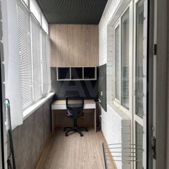 Сдается 1-комнатная квартира, 52 м²