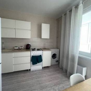 Продается 1-комнатная квартира, 33 м²