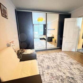 Сдается 1-комнатная квартира, 38 м²