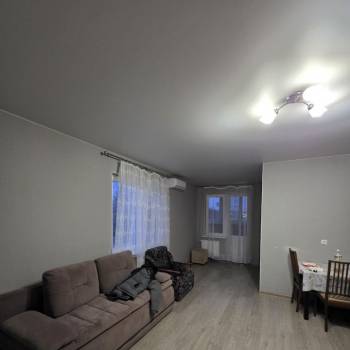 Сдается 1-комнатная квартира, 50 м²