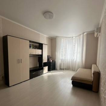 Продается 1-комнатная квартира, 44,6 м²