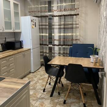 Продается 1-комнатная квартира, 40 м²