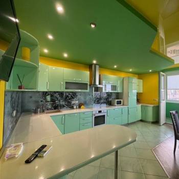 Сдается 2-х комнатная квартира, 103 м²