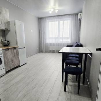 Сдается 1-комнатная квартира, 44,2 м²