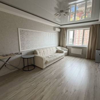 Сдается 1-комнатная квартира, 40,4 м²