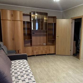 Сдается 1-комнатная квартира, 39 м²