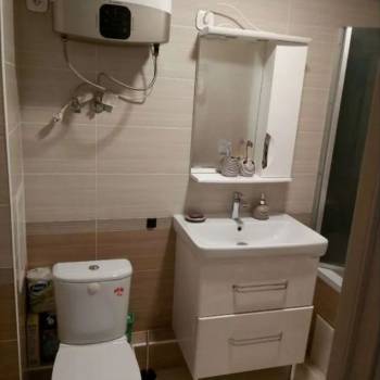 Продается 1-комнатная квартира, 38 м²