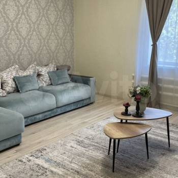 Сдается 2-х комнатная квартира, 75 м²