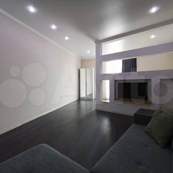 Сдается 2-х комнатная квартира, 90 м²