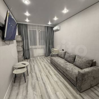 Сдается 1-комнатная квартира, 38 м²