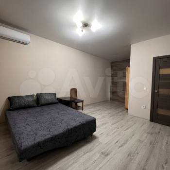 Сдается 1-комнатная квартира, 41 м²