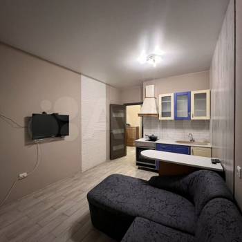 Сдается 1-комнатная квартира, 41 м²