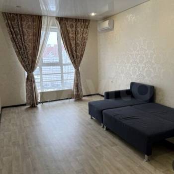 Сдается 1-комнатная квартира, 41 м²