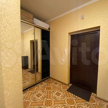 Продается 1-комнатная квартира, 51 м²