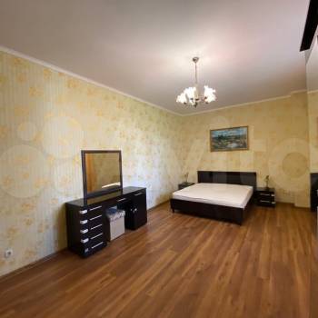 Продается 1-комнатная квартира, 51 м²