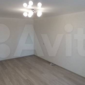 Продается 1-комнатная квартира, 38 м²