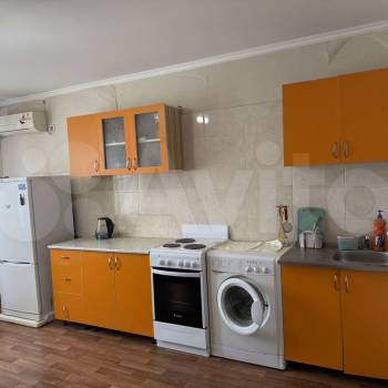 Сдается 2-х комнатная квартира, 65 м²