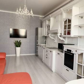 Продается 2-х комнатная квартира, 80 м²