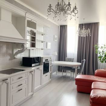 Продается 2-х комнатная квартира, 80 м²