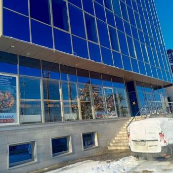 Сдается Торговое помещение, 270 м²