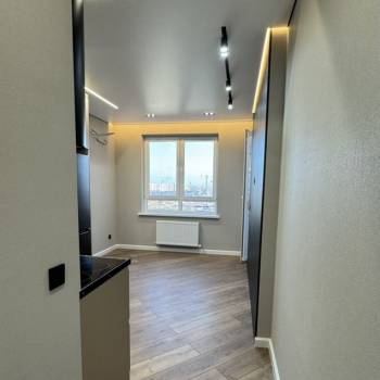 Продается 1-комнатная квартира, 38 м²