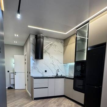 Продается 1-комнатная квартира, 38 м²