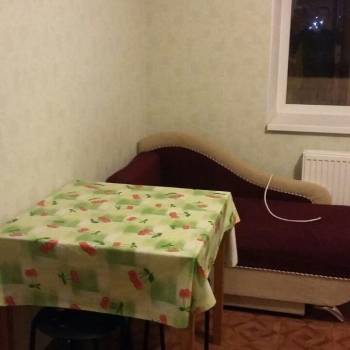 Сдается 1-комнатная квартира, 46 м²