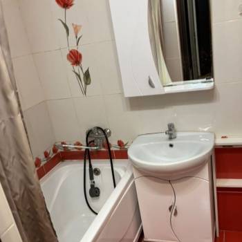 Сдается 2-х комнатная квартира, 55 м²