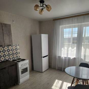 Сдается 1-комнатная квартира, 36 м²