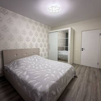 Сдается 1-комнатная квартира, 43 м²