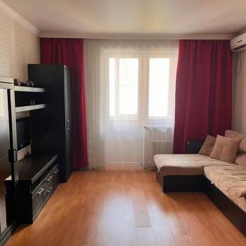 Продается 1-комнатная квартира, 30,3 м²