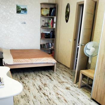 Продается 1-комнатная квартира, 38 м²