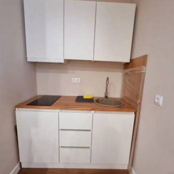 Продается 1-комнатная квартира, 30 м²