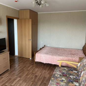 Продается 1-комнатная квартира, 37,5 м²