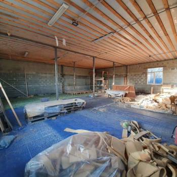 Продается Нежилое помещение, 1200 м²