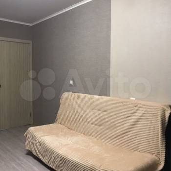 Продается 1-комнатная квартира, 43 м²