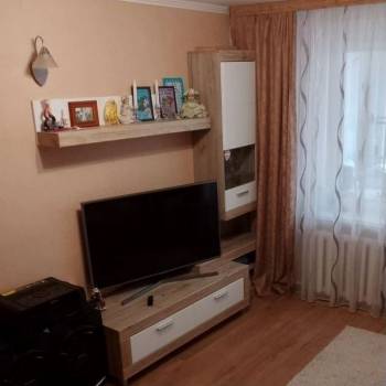 Продается 3-х комнатная квартира, 63 м²