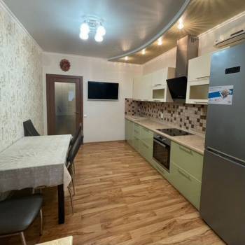 Сдается 1-комнатная квартира, 45 м²