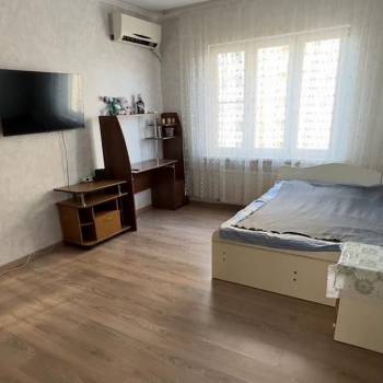 Сдается 1-комнатная квартира, 46 м²