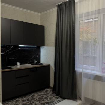 Продается 1-комнатная квартира, 41 м²