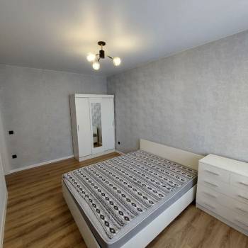 Сдается 2-х комнатная квартира, 70 м²