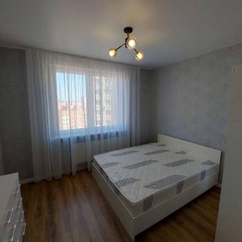 Сдается 2-х комнатная квартира, 70 м²