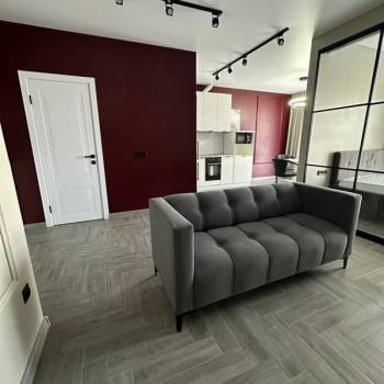 Продается 1-комнатная квартира, 41 м²