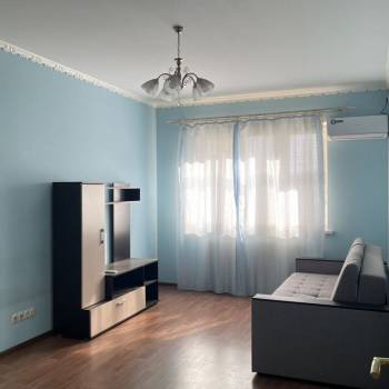 Сдается 1-комнатная квартира, 47 м²
